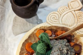 Rezept für Karottensalat nach dem mittelalterlichen syrischen Kochbuch Al-Wusla /Scents and Flavors